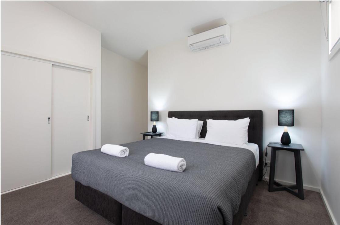 Captains Cove 1St Floor Spa Luxury Apartments - Free Netflix باينسفيل المظهر الخارجي الصورة