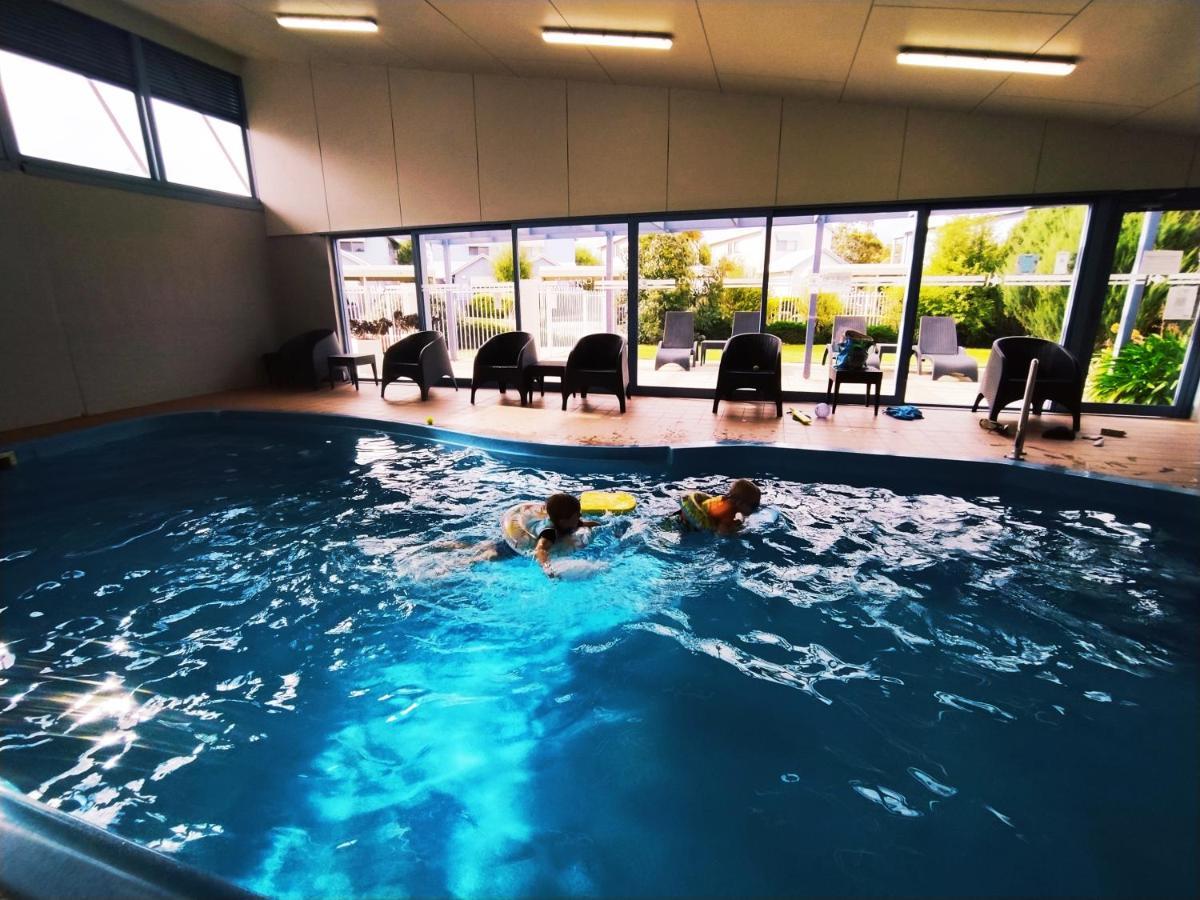 Captains Cove 1St Floor Spa Luxury Apartments - Free Netflix باينسفيل المظهر الخارجي الصورة